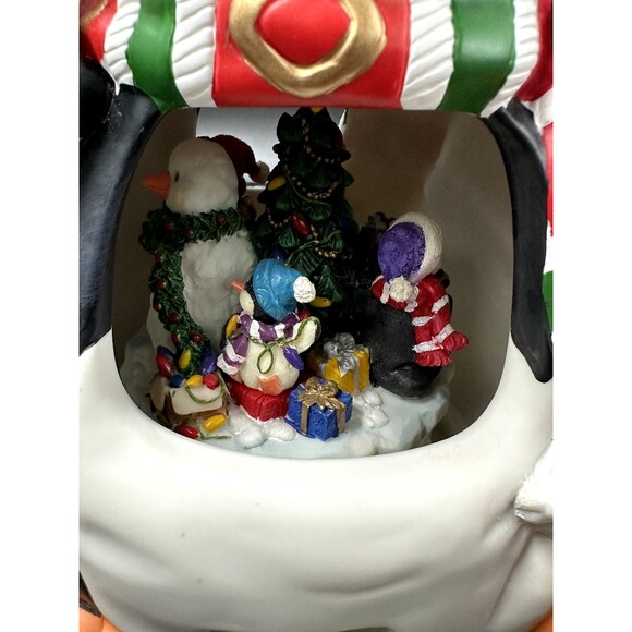 Tradition Vintage Porcelain Christmas Musical Penguin Spinning Music Box - Picture 6 of 6